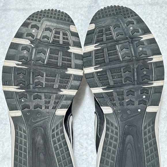 Nike Womens Black Juniper Trail Running Athletic Sneakers Shoes SZ US 10 - Picture 9 of 11